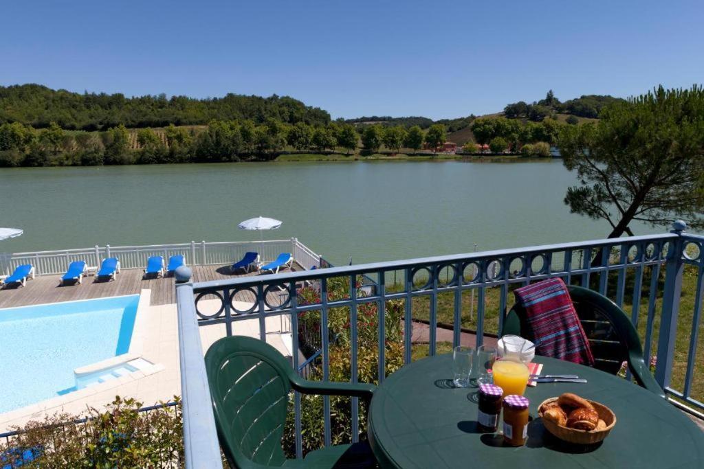 Residence Pierre & Vacances Le Hameau Du Lac マルシアック エクステリア 写真
