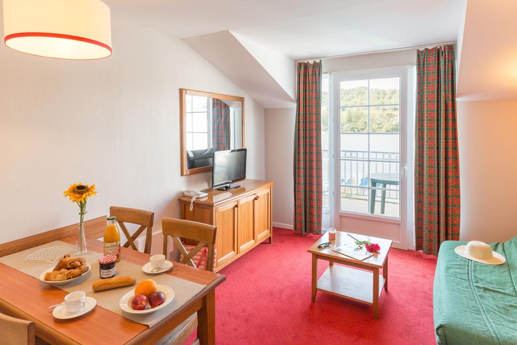 Residence Pierre & Vacances Le Hameau Du Lac マルシアック エクステリア 写真