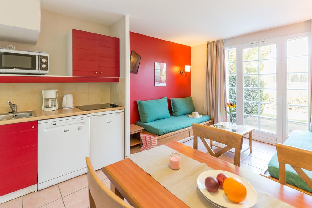 Residence Pierre & Vacances Le Hameau Du Lac マルシアック エクステリア 写真