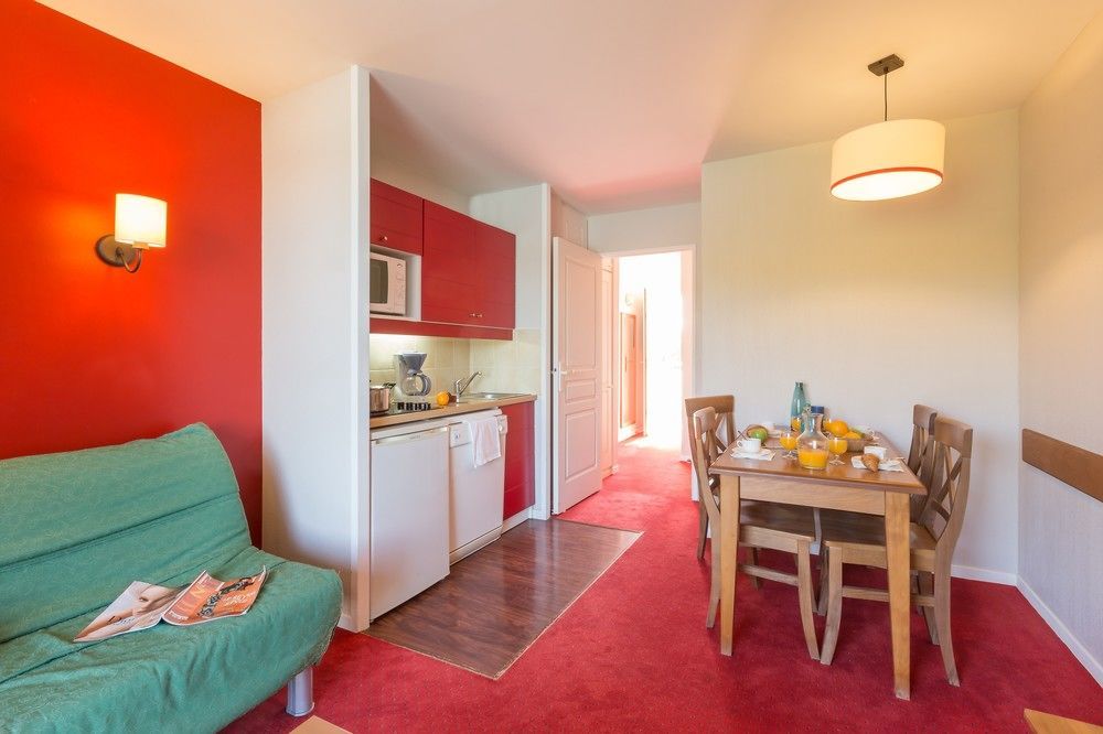 Residence Pierre & Vacances Le Hameau Du Lac マルシアック エクステリア 写真