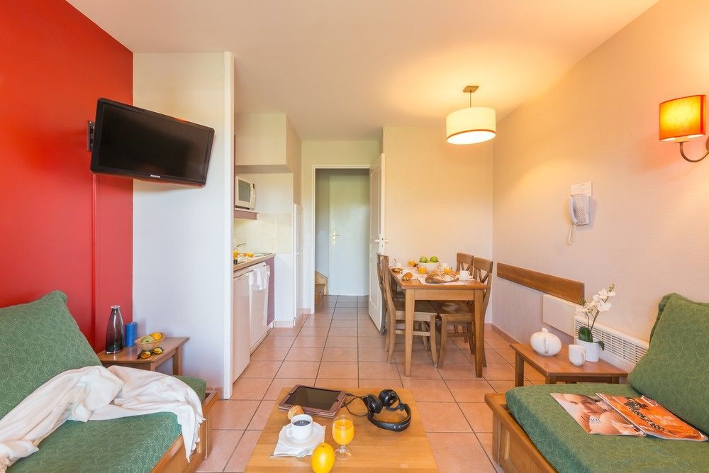 Residence Pierre & Vacances Le Hameau Du Lac マルシアック エクステリア 写真