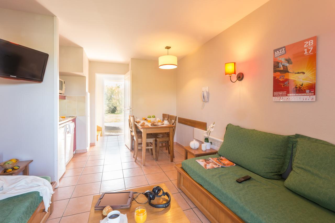 Residence Pierre & Vacances Le Hameau Du Lac マルシアック エクステリア 写真